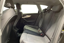 musta Audi A4 2024 kuva 10.