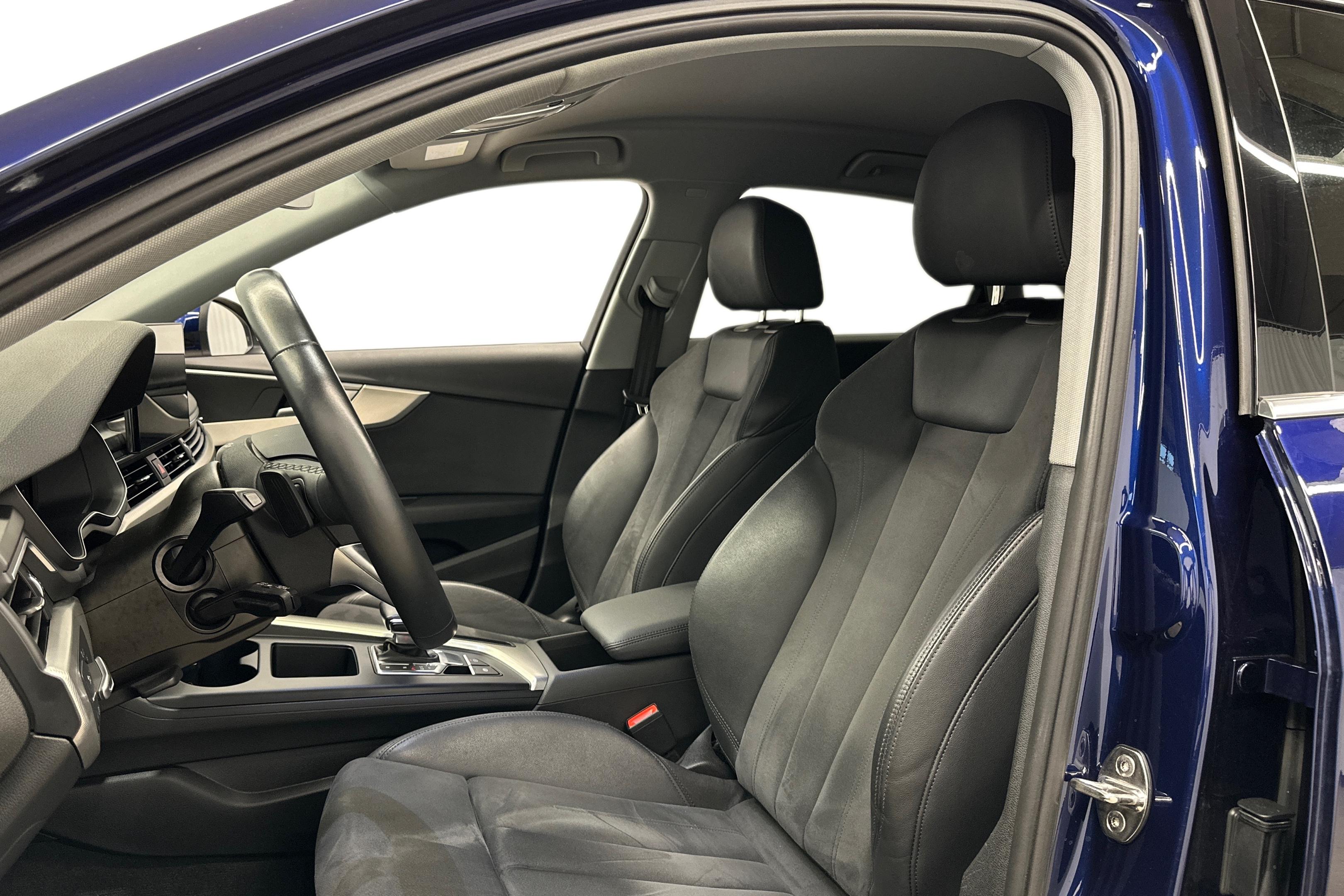 Audi A4 2024, kuva 6/30
