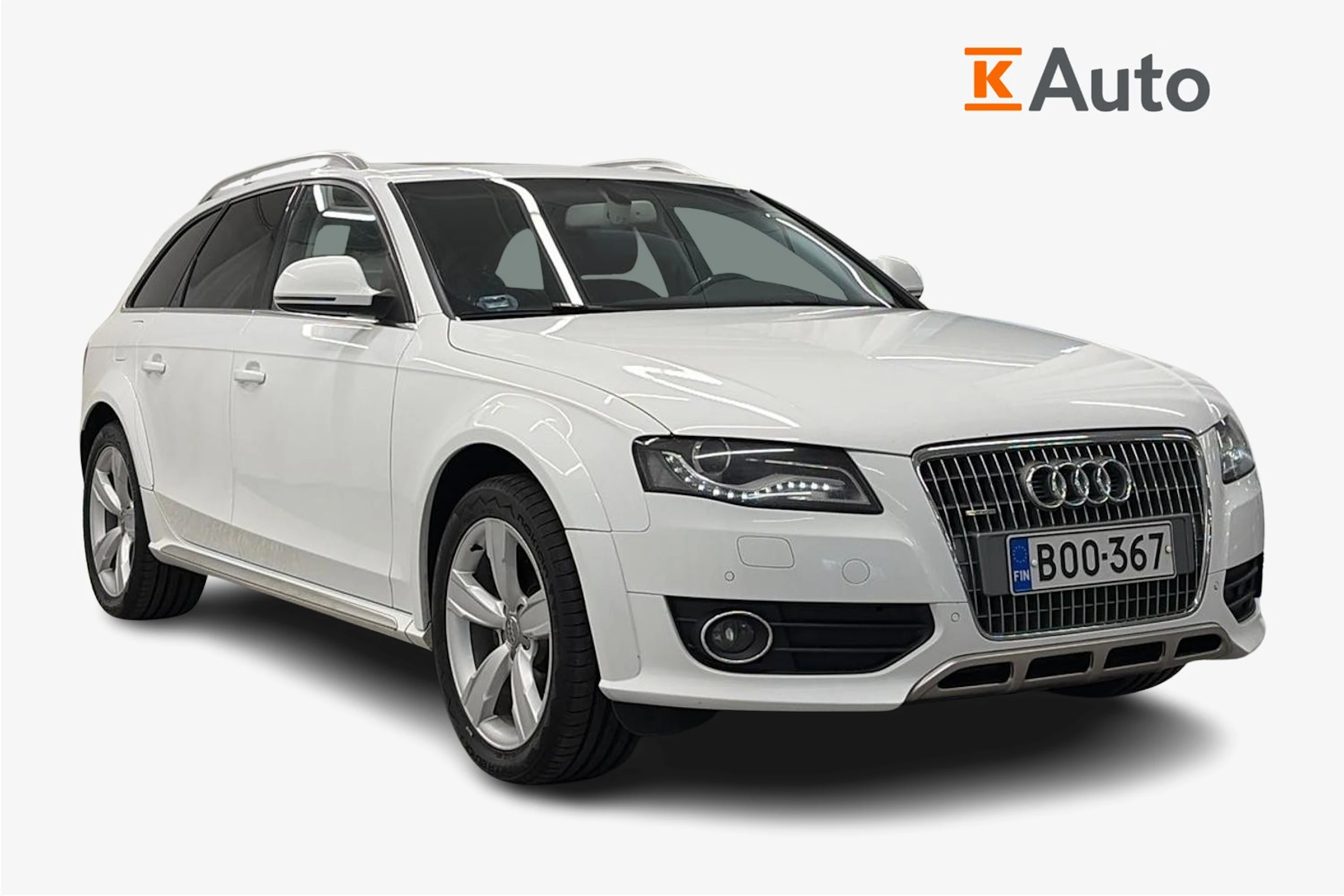 valkoinen Audi A4 allroad quattro 2011 kuva 1.