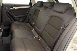 valkoinen Audi A4 allroad quattro 2011 kuva 8.