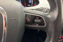 valkoinen Audi A4 allroad quattro 2011 kuva 15.