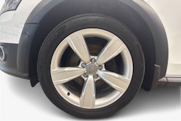 valkoinen Audi A4 allroad quattro 2011 kuva 11.