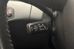 valkoinen Audi A4 allroad quattro 2011 kuva 17.