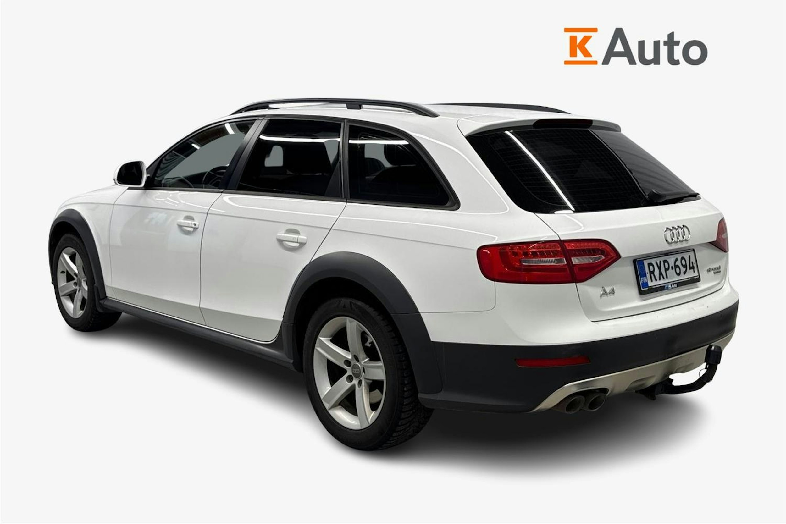 valkoinen Audi A4 allroad quattro 2013 kuva 2.