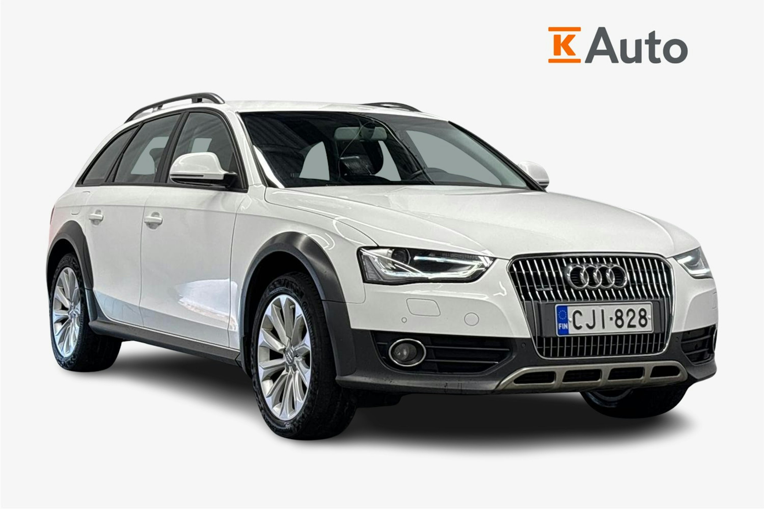 valkoinen Audi A4 allroad quattro 2014 kuva 1.