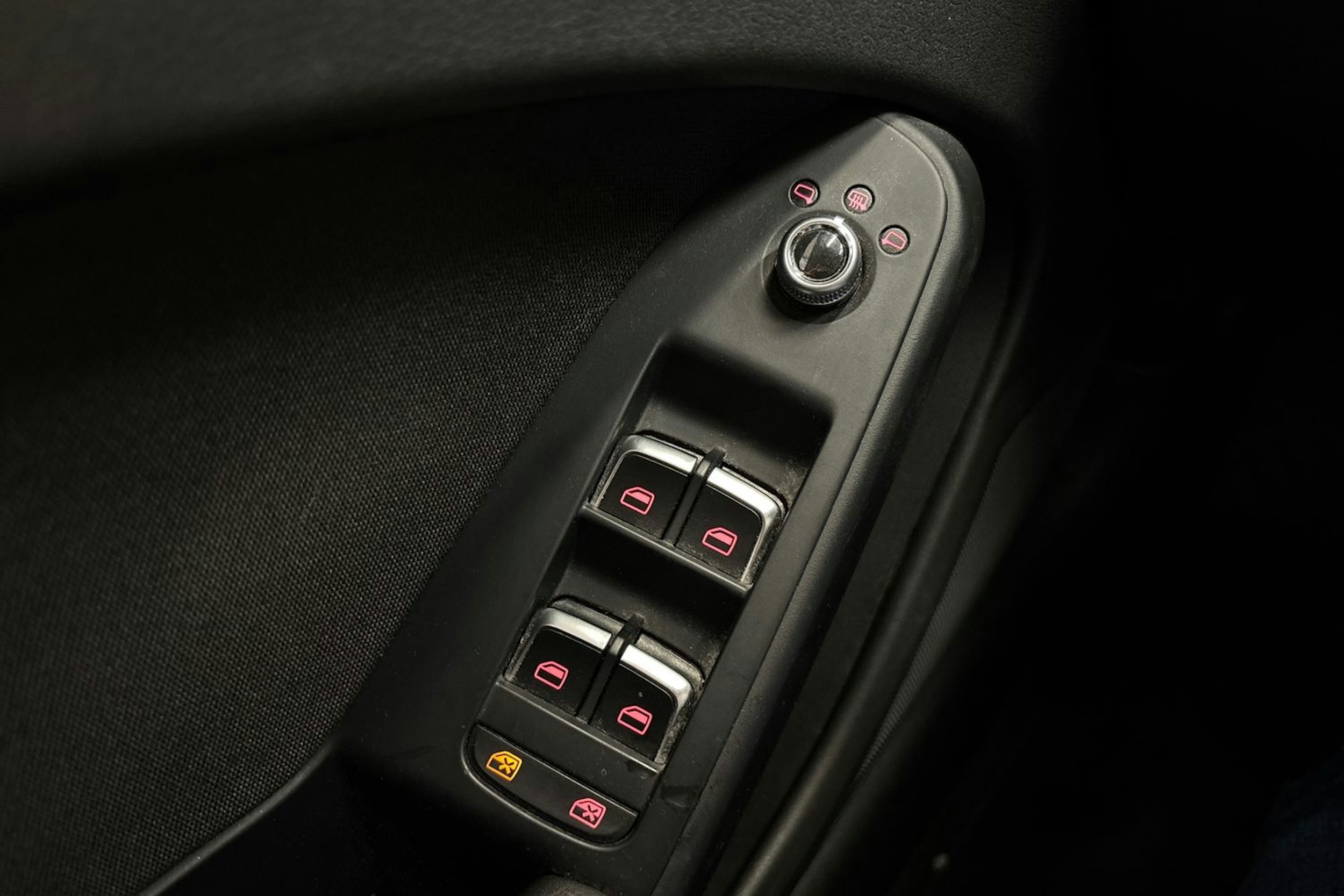valkoinen Audi A4 allroad quattro 2014 kuva 21.