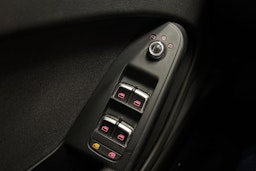 valkoinen Audi A4 allroad quattro 2014 kuva 21.