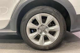Valkoinen Audi A4 allroad quattro 2014 kuva 10.