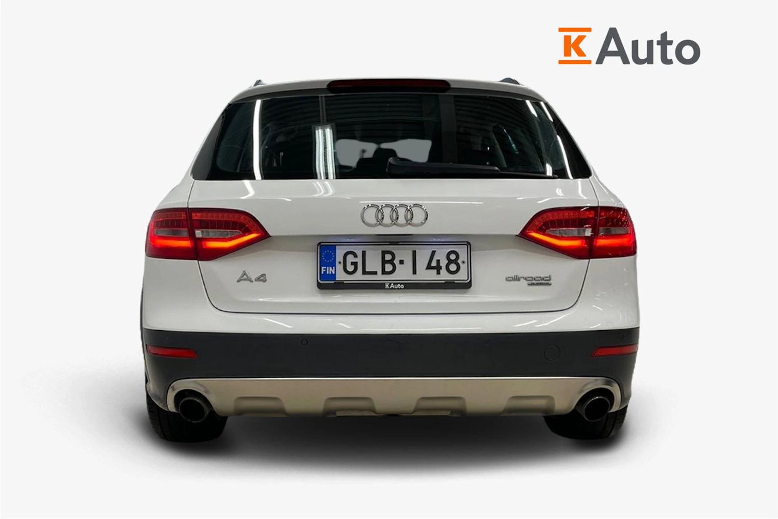valkoinen Audi A4 allroad quattro 2014 kuva 3.