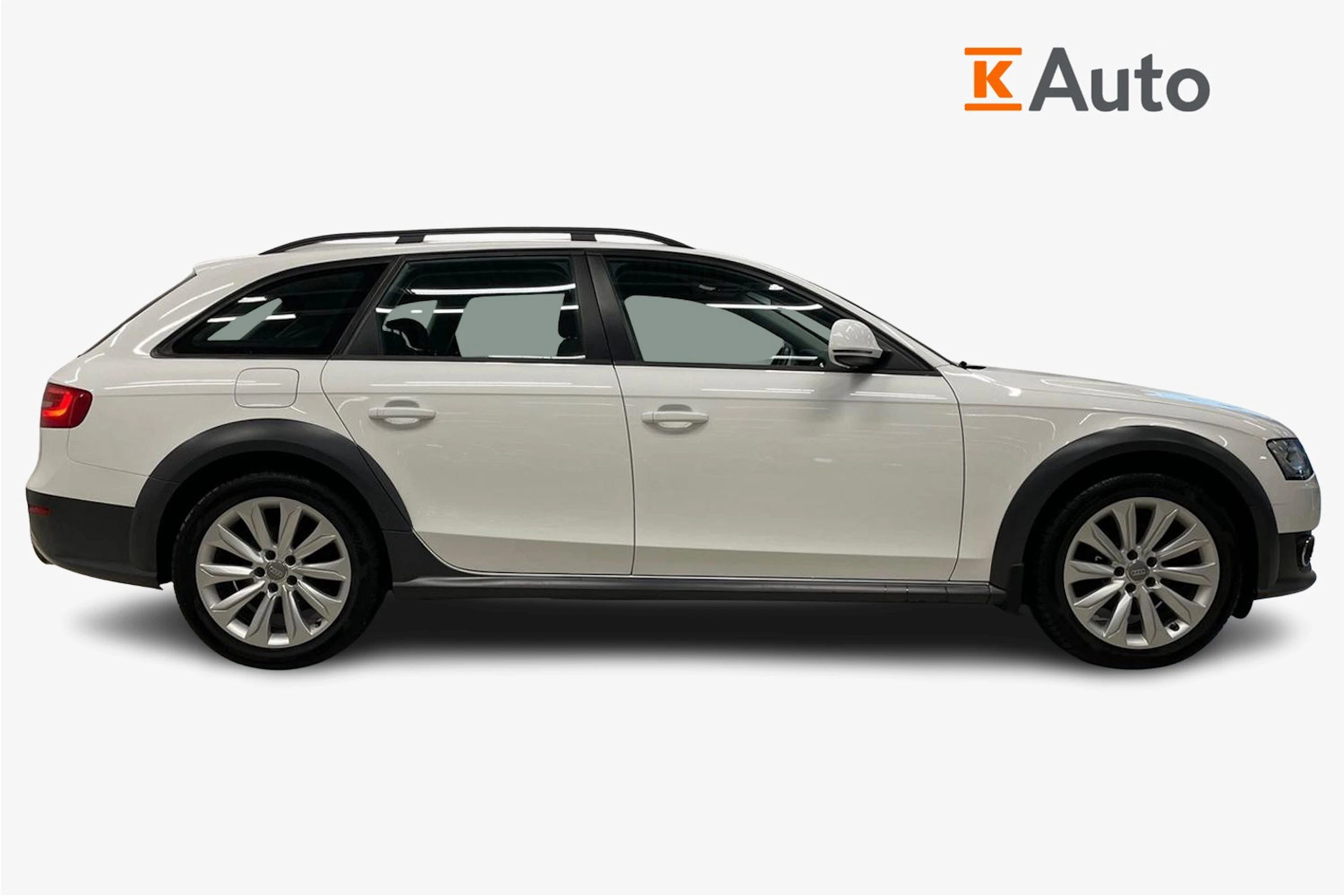 valkoinen Audi A4 allroad quattro 2014 kuva 5.
