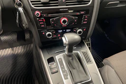 valkoinen Audi A4 allroad quattro 2014 kuva 14.