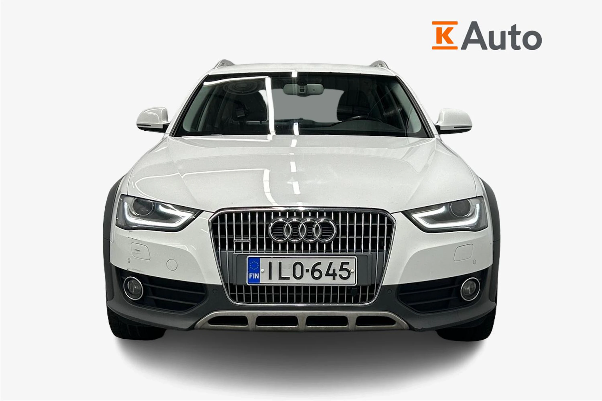 valkoinen Audi A4 allroad quattro 2014 kuva 4.