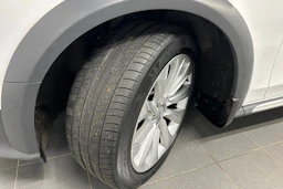 valkoinen Audi A4 allroad quattro 2014 kuva 10.