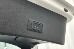 valkoinen Audi A4 allroad quattro 2014 kuva 13.