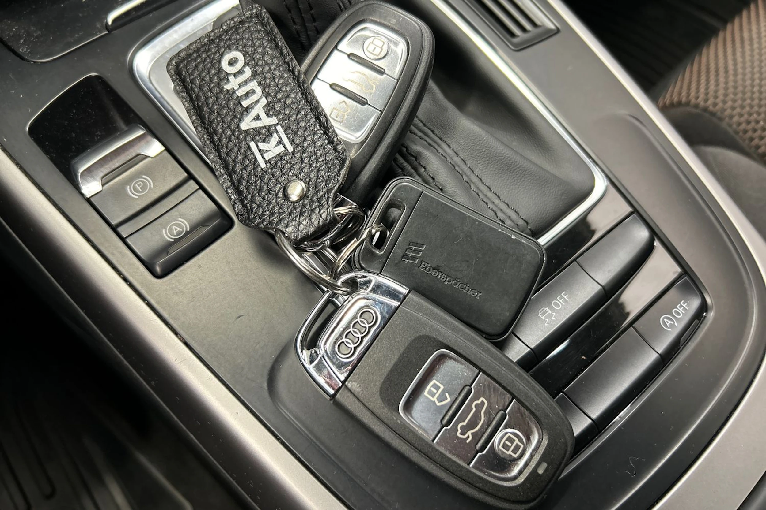 valkoinen Audi A4 allroad quattro 2014 kuva 22.