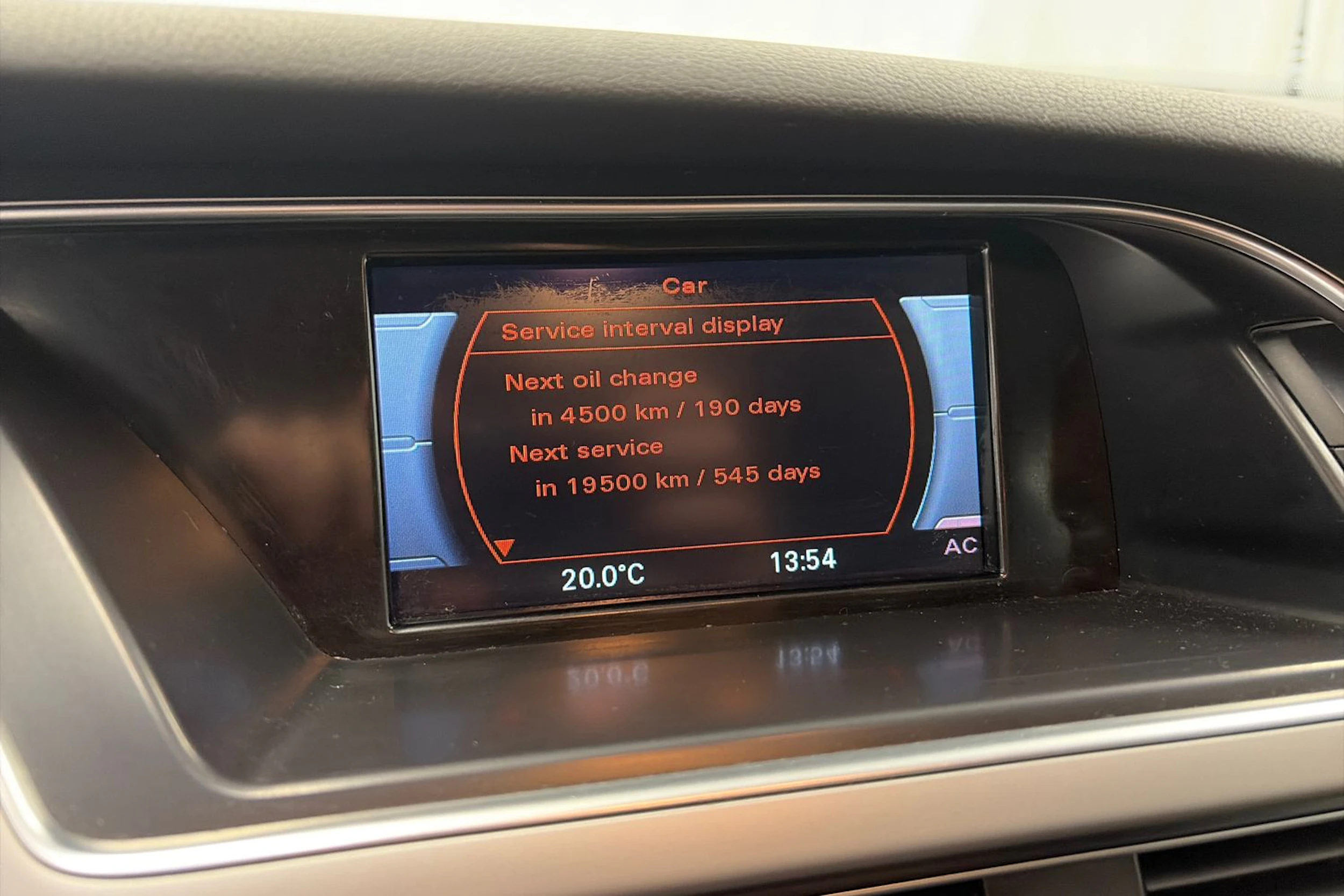 valkoinen Audi A4 allroad quattro 2014 kuva 14.