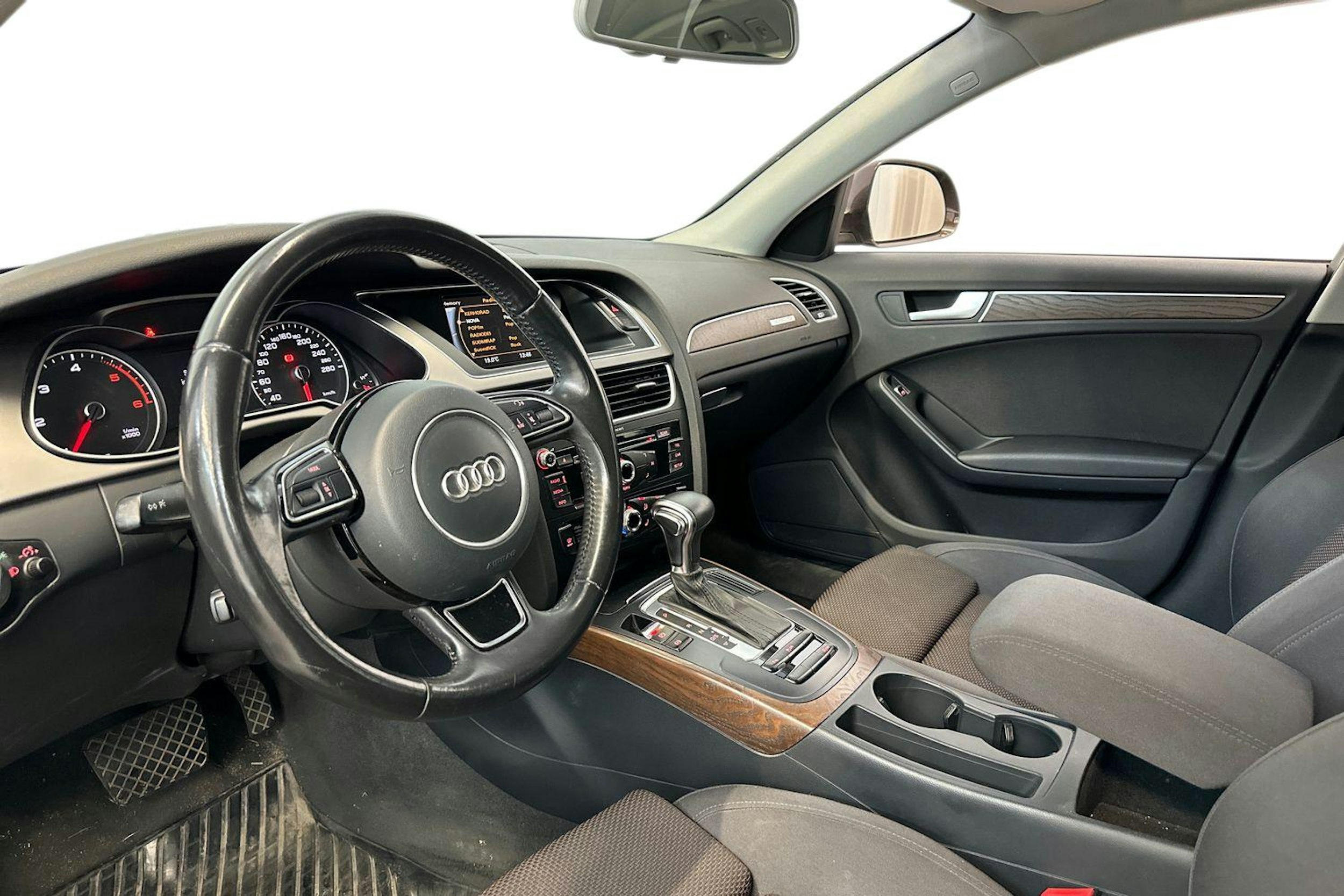 ruskea (beige) Audi A4 allroad quattro 2014 kuva 3.