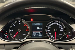 Valkoinen Audi A4 allroad quattro 2014 kuva 16.