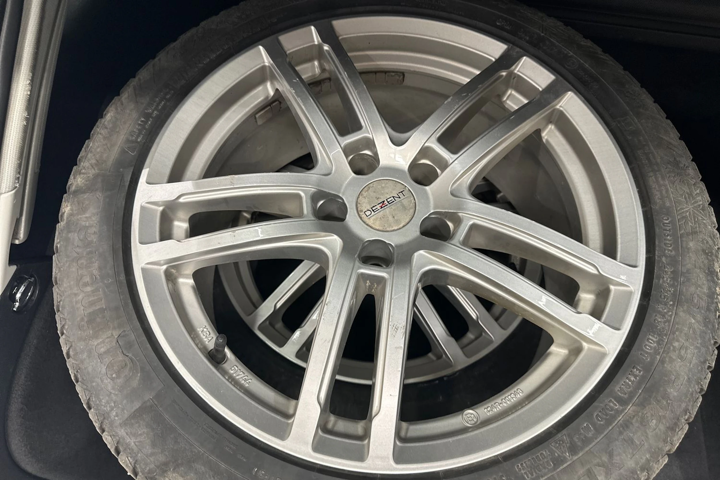 Valkoinen Audi A4 allroad quattro 2014 kuva 23.