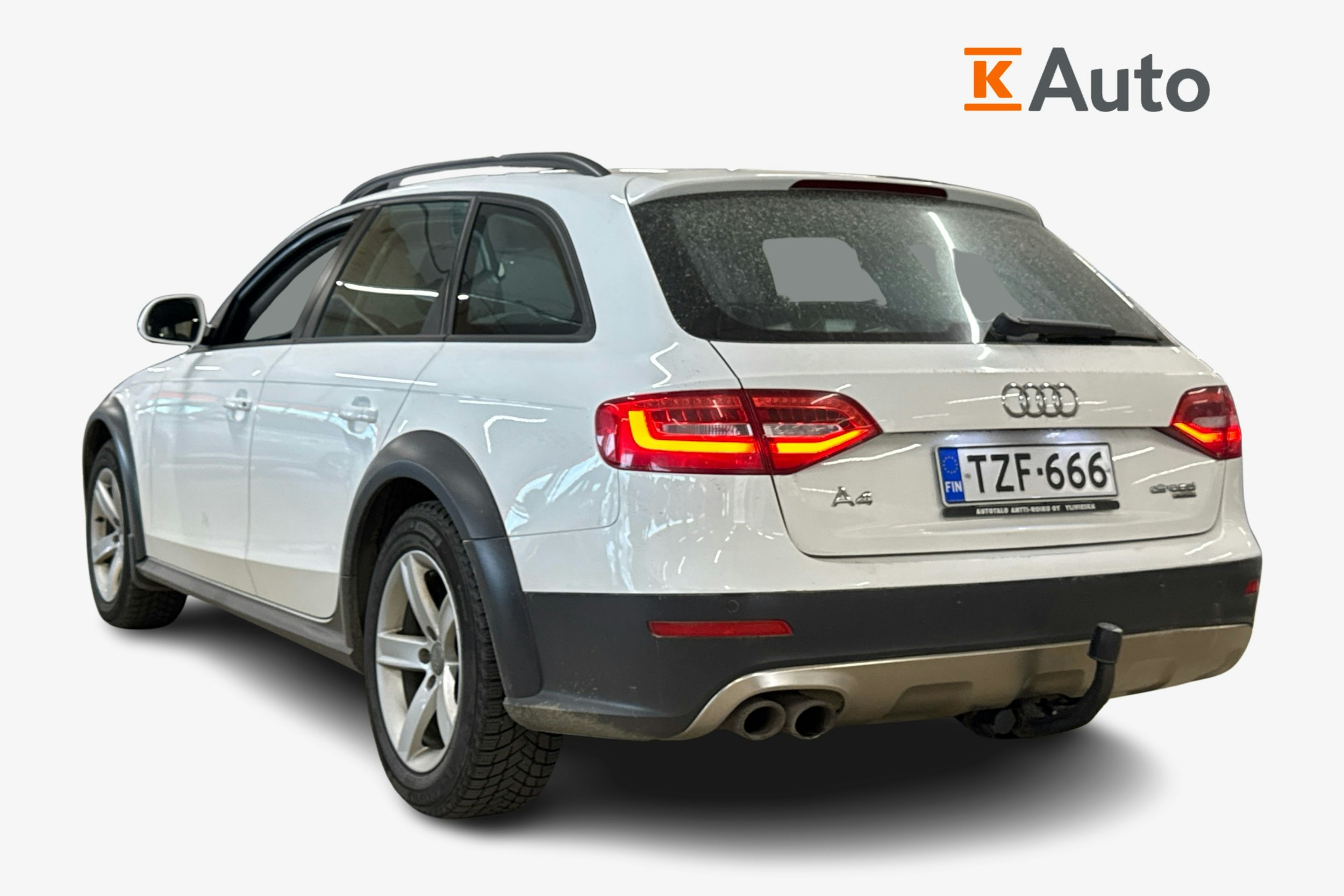 valkoinen Audi A4 allroad quattro 2014 kuva 2.