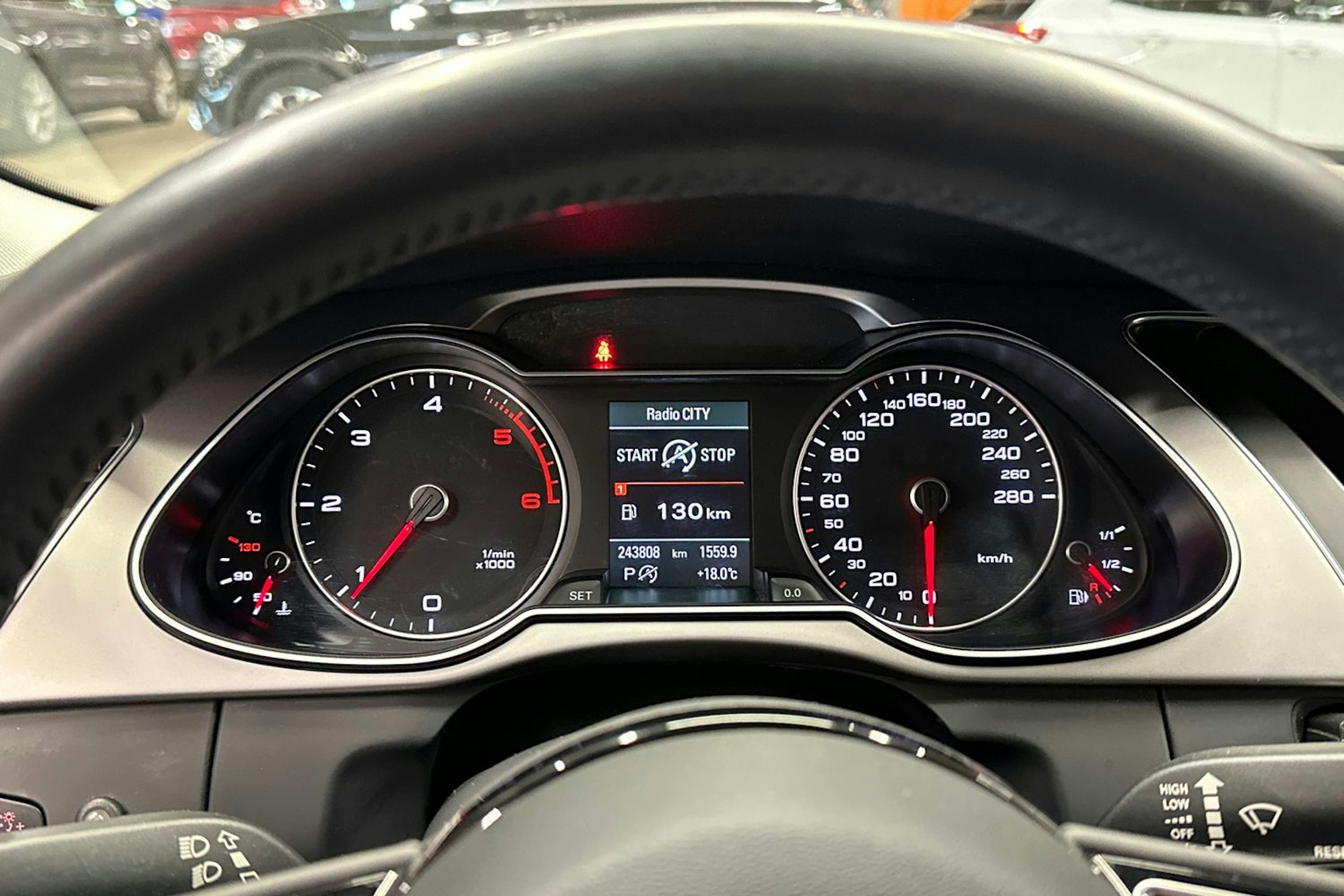 valkoinen Audi A4 allroad quattro 2014 kuva 22.