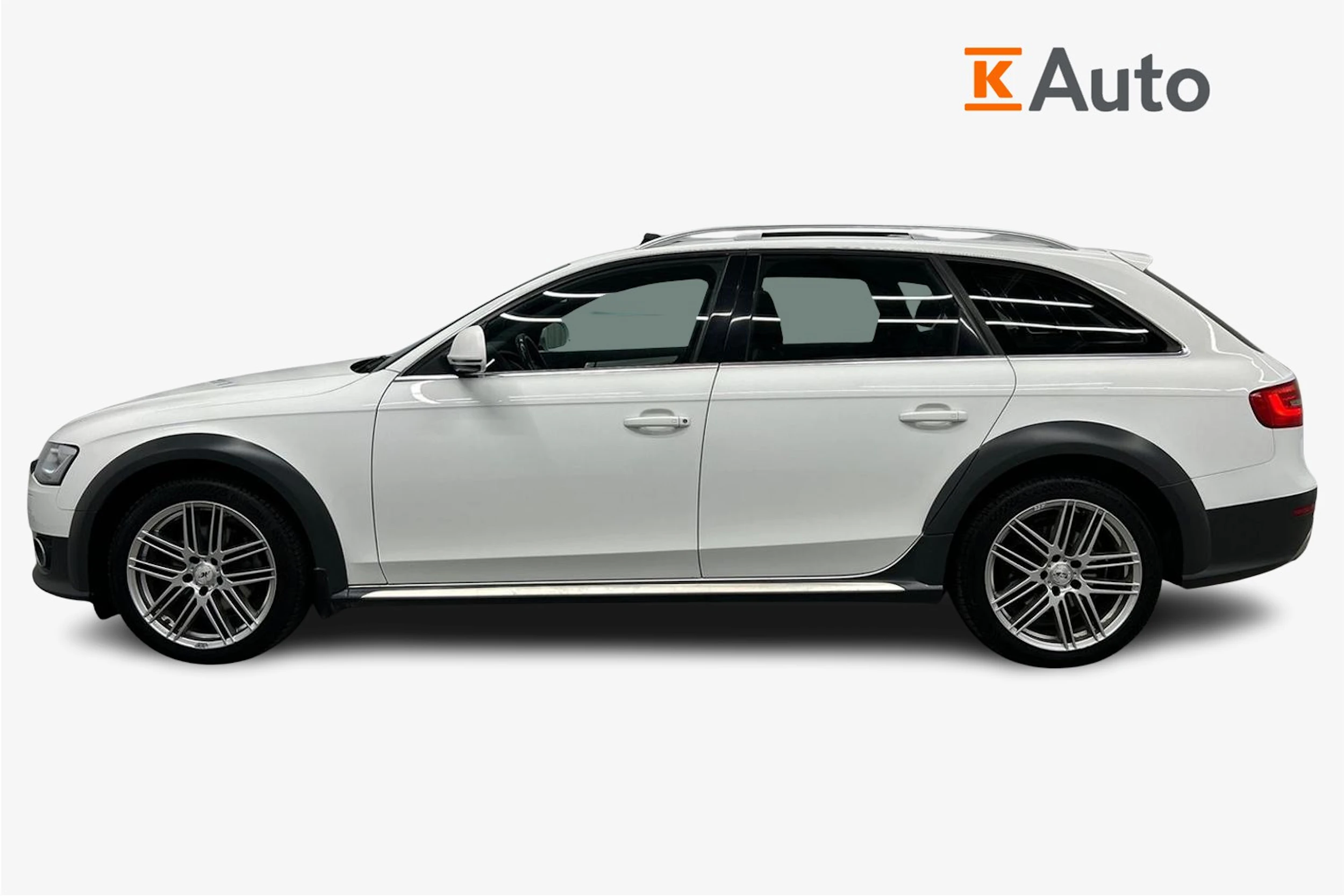 valkoinen Audi A4 allroad quattro 2015 kuva 7.