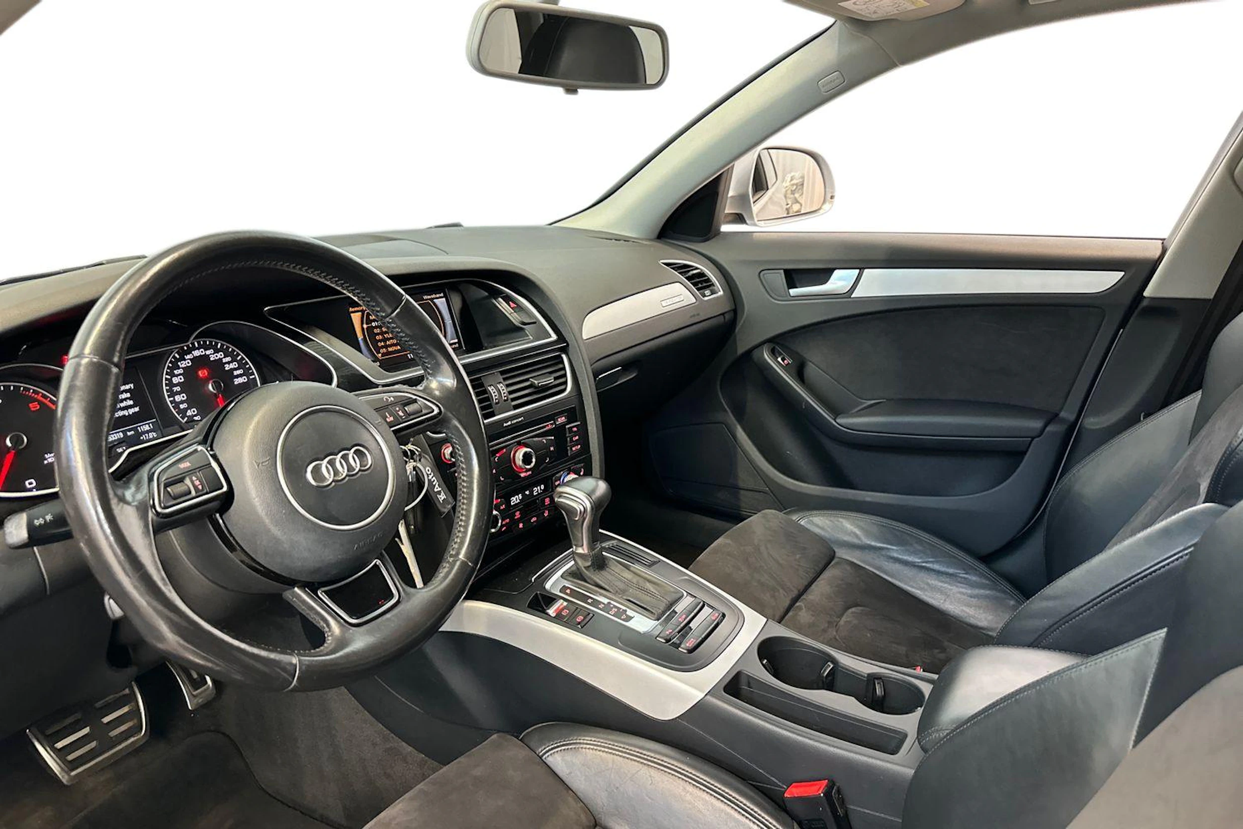 hopea Audi A4 allroad quattro 2015 kuva 6.