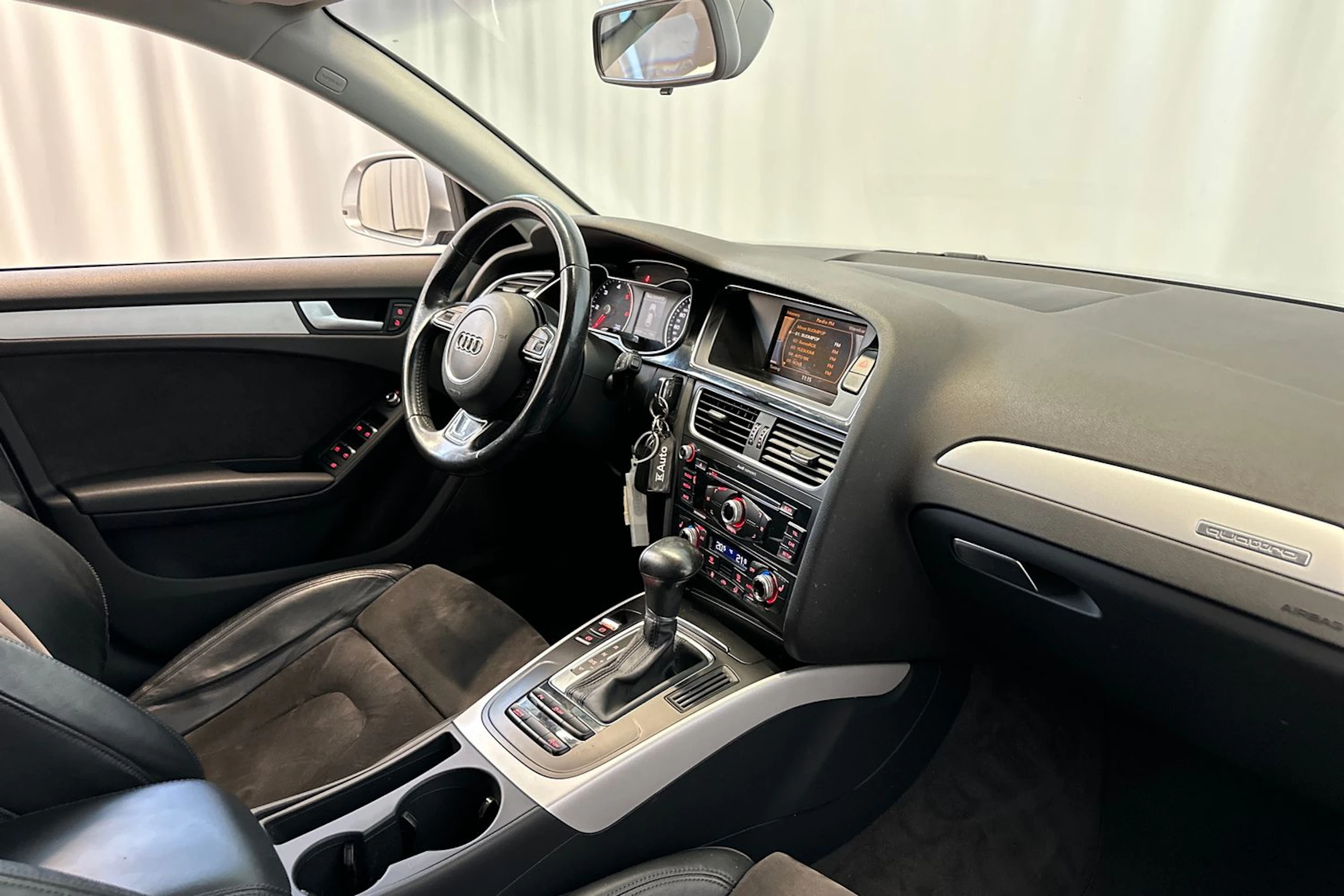 hopea Audi A4 allroad quattro 2015 kuva 12.