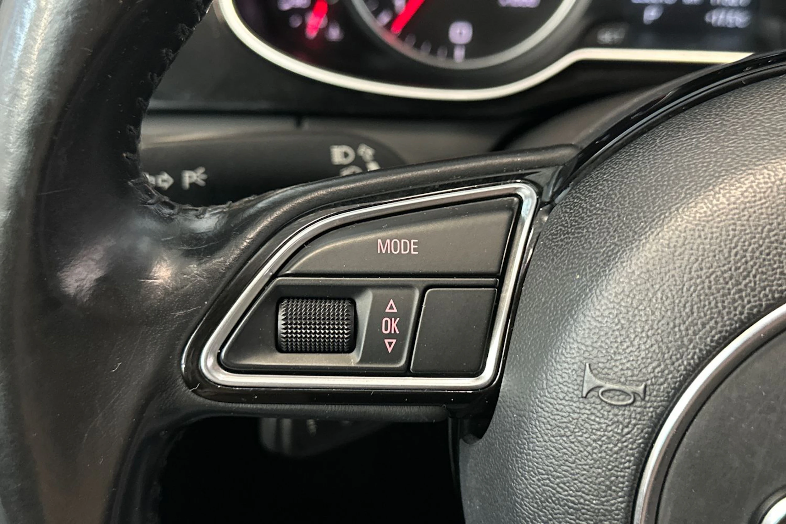 hopea Audi A4 allroad quattro 2015 kuva 18.