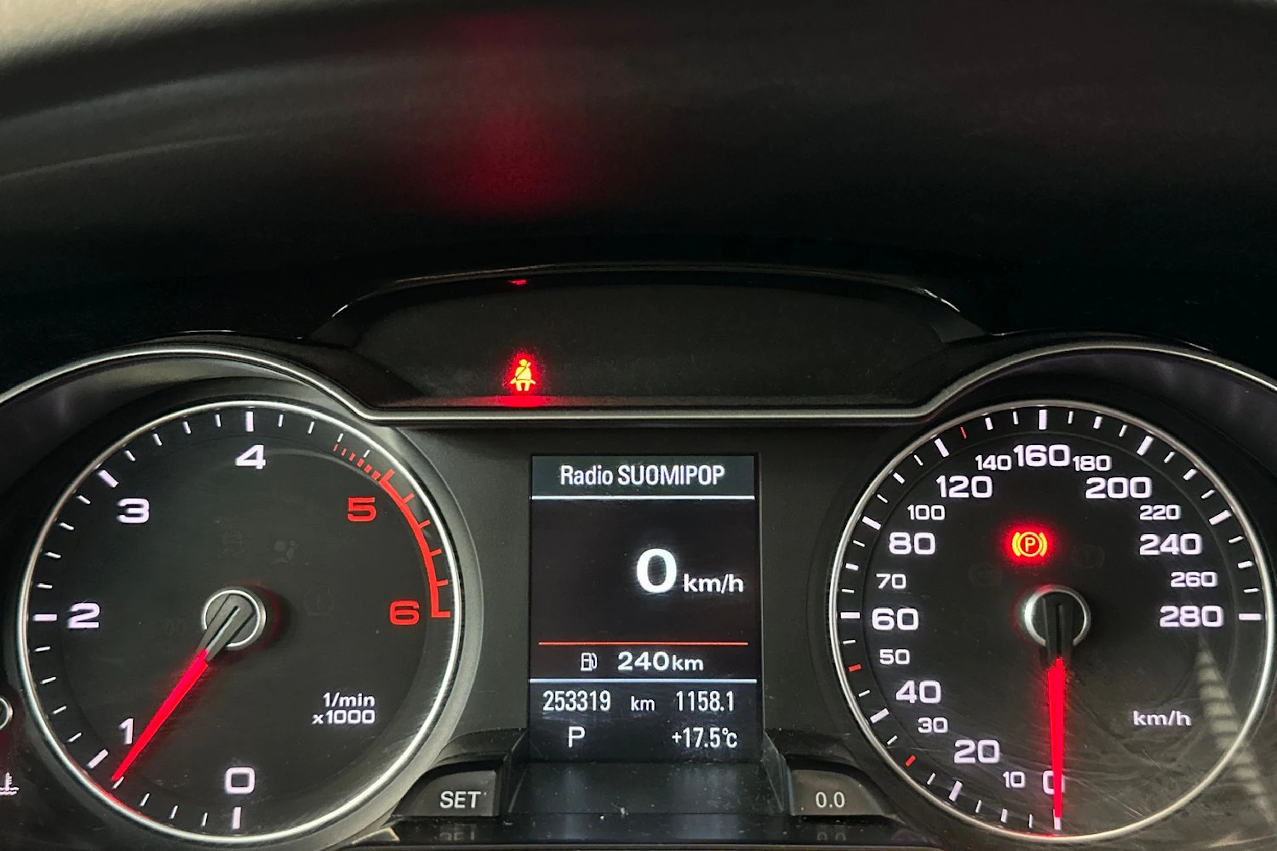 hopea Audi A4 allroad quattro 2015 kuva 21.