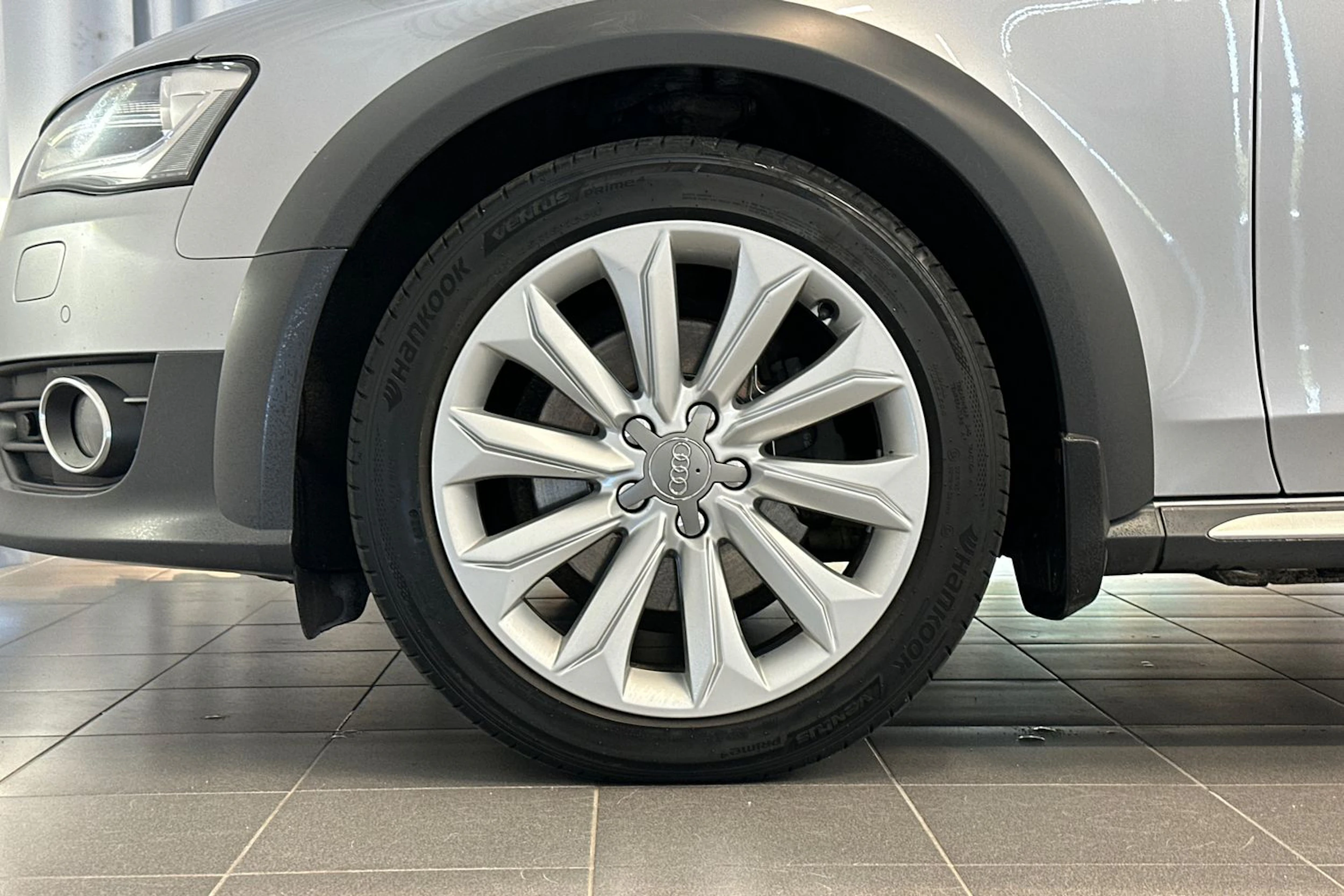hopea Audi A4 allroad quattro 2015 kuva 28.