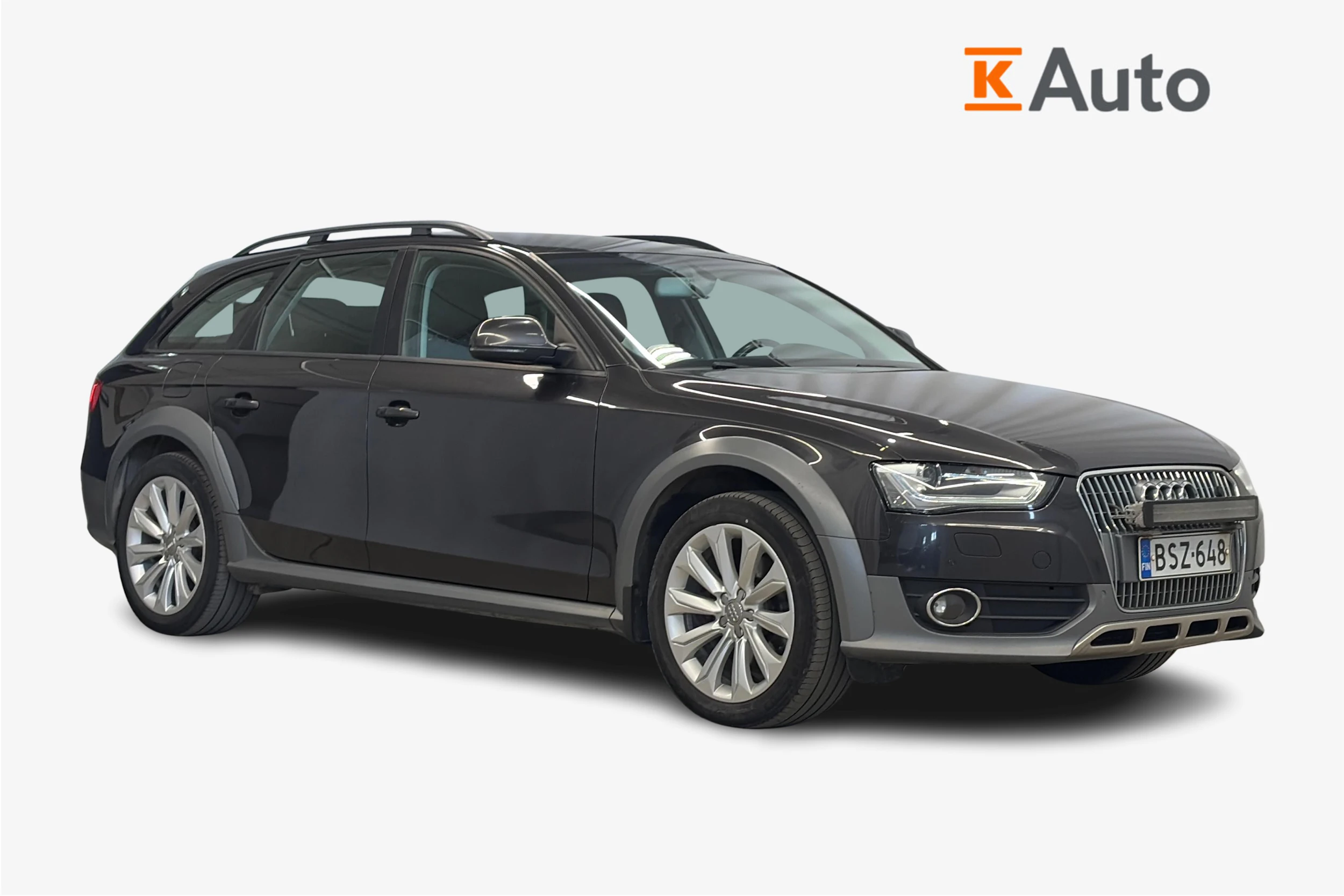 harmaa Audi A4 allroad quattro 2015 kuva 1.