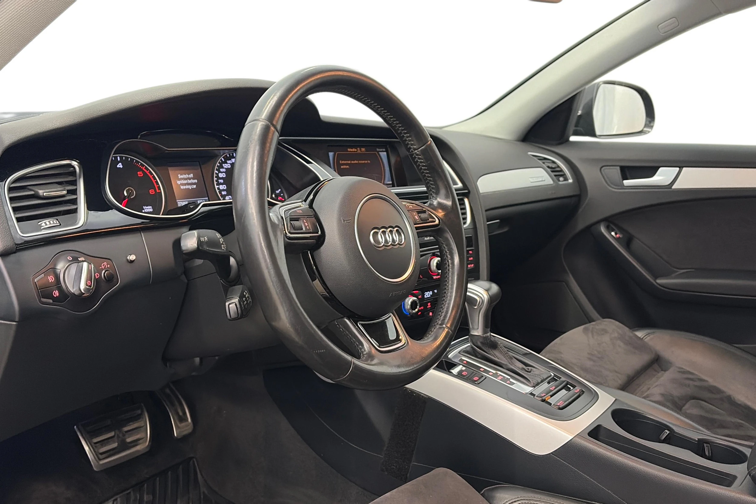 harmaa Audi A4 allroad quattro 2015 kuva 8.