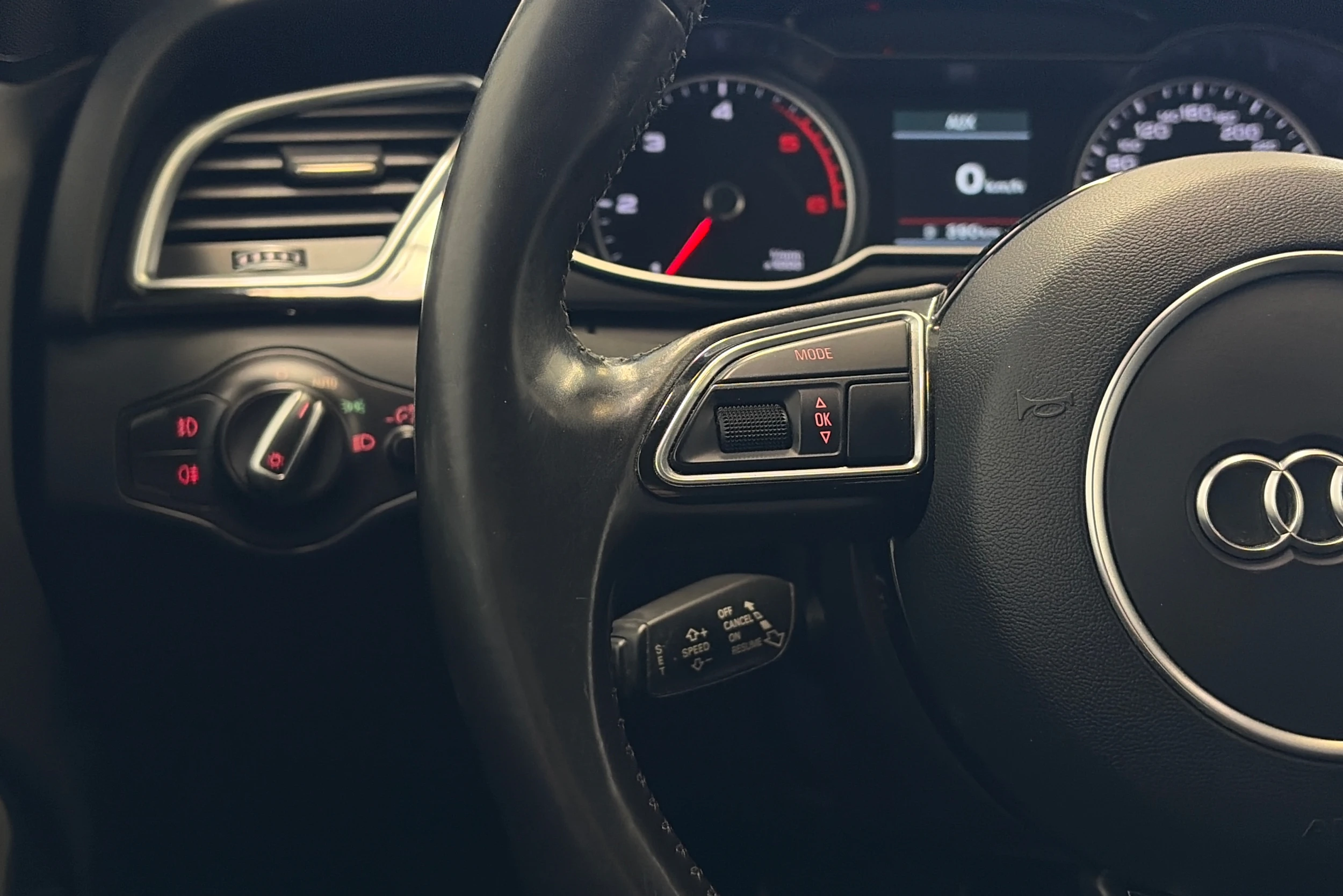 harmaa Audi A4 allroad quattro 2015 kuva 18.