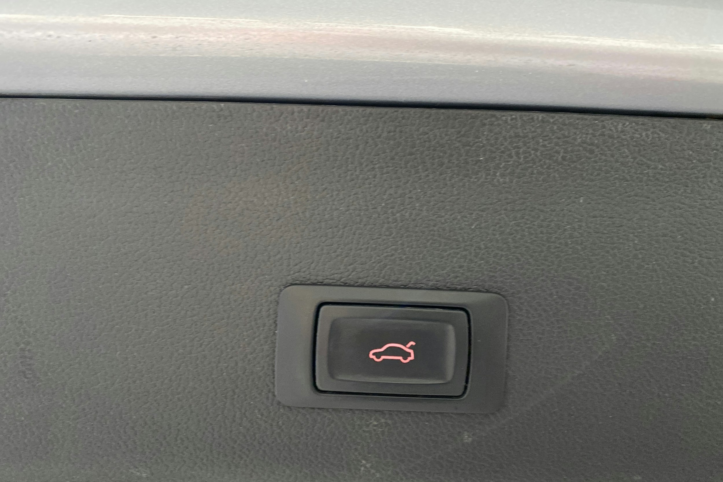 hopea Audi A4 allroad quattro 2015 kuva 17.