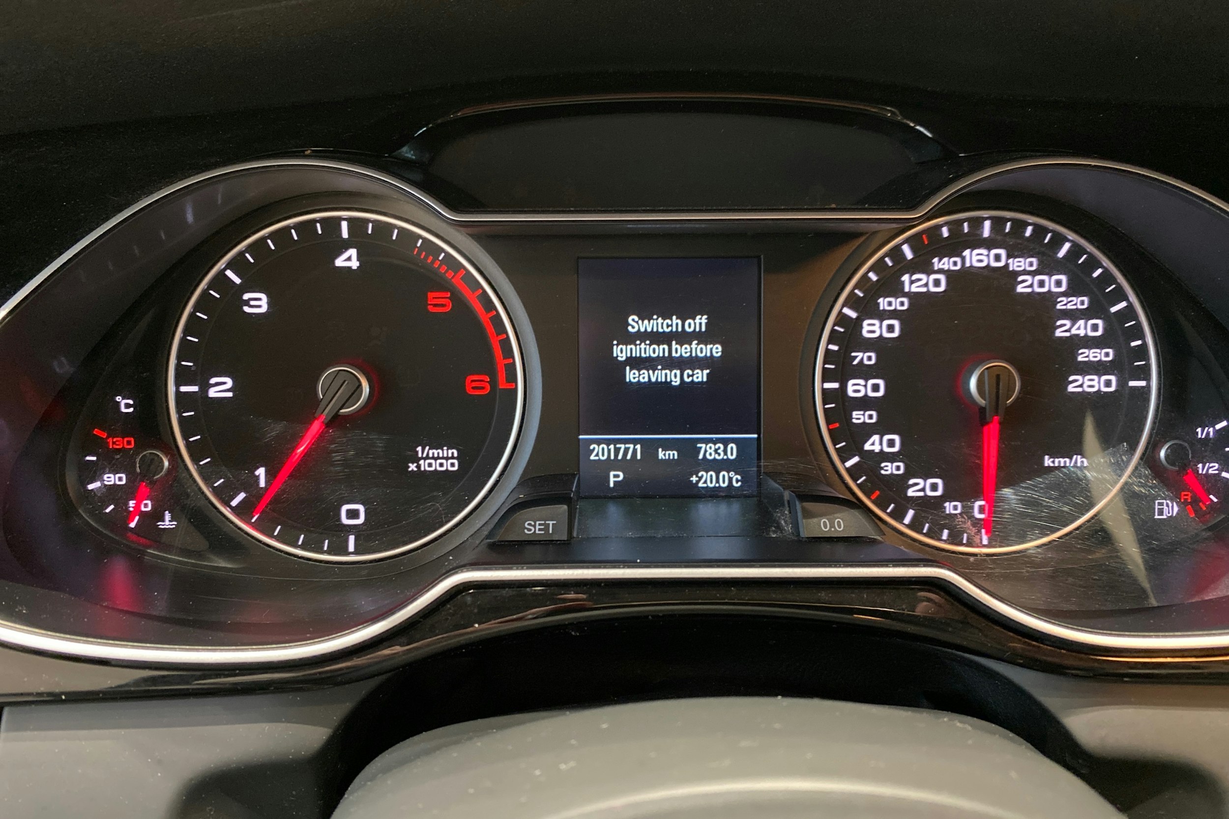 hopea Audi A4 allroad quattro 2015 kuva 21.