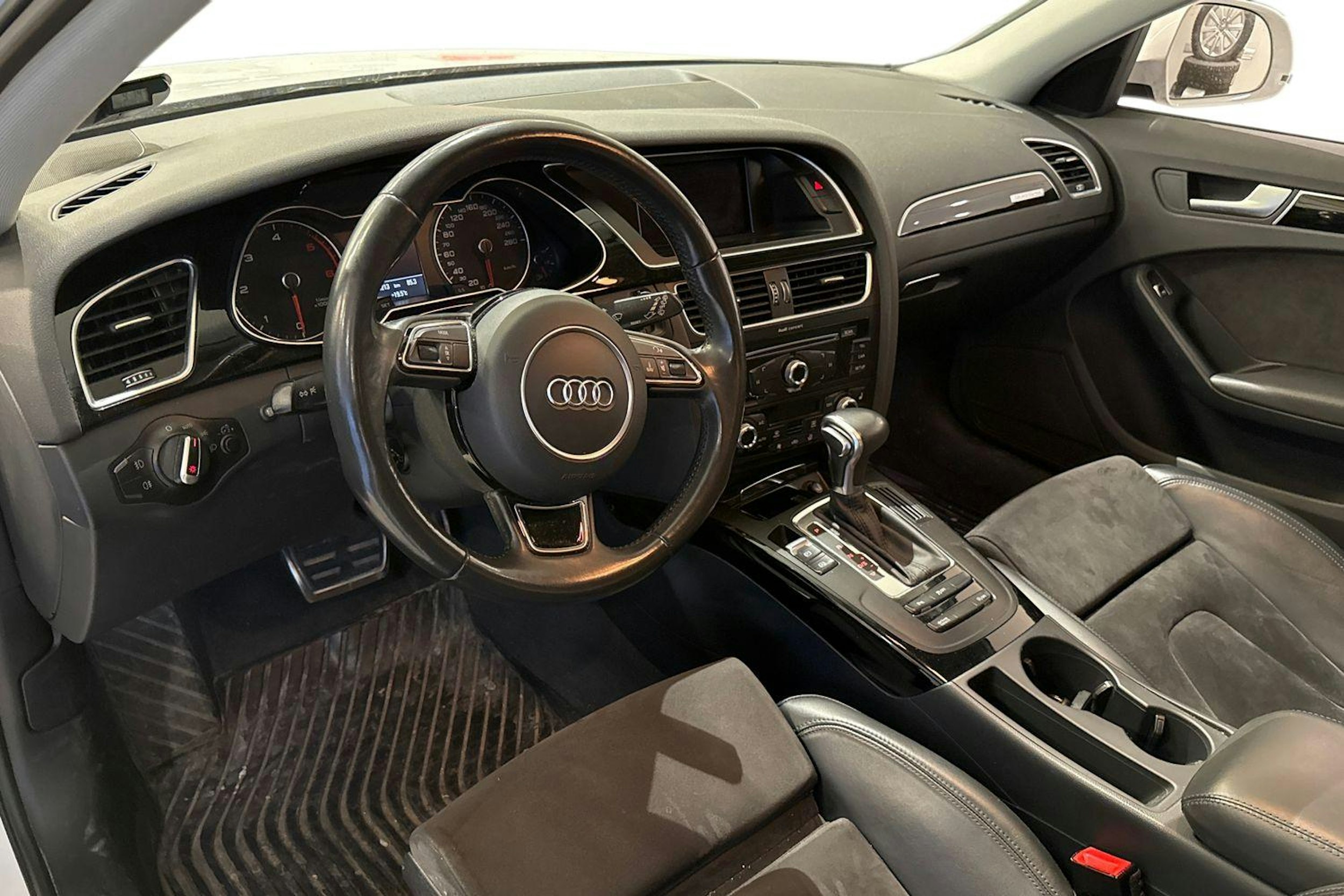 valkoinen Audi A4 allroad quattro 2015 kuva 3.