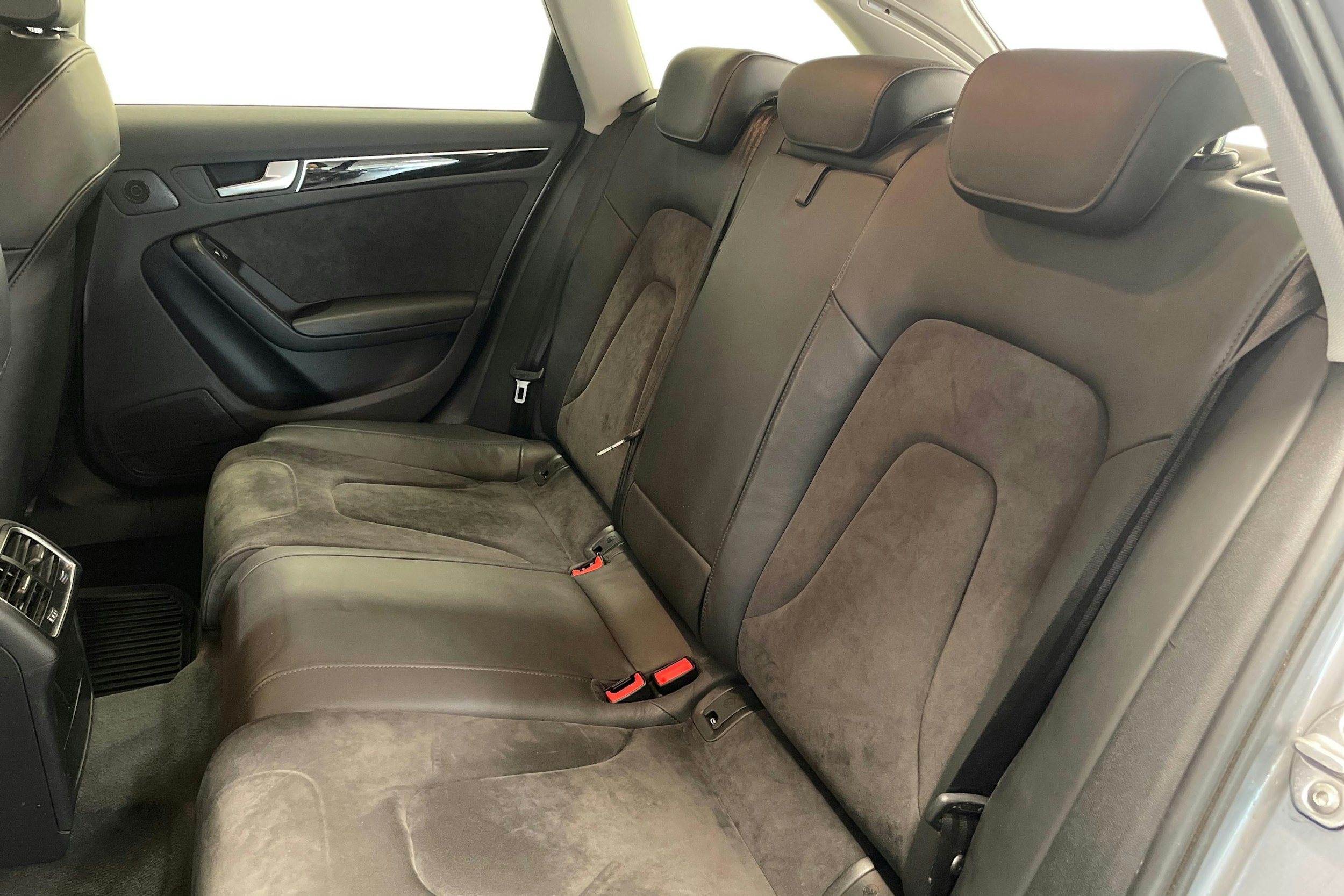 harmaa Audi A4 allroad quattro 2015 kuva 10.
