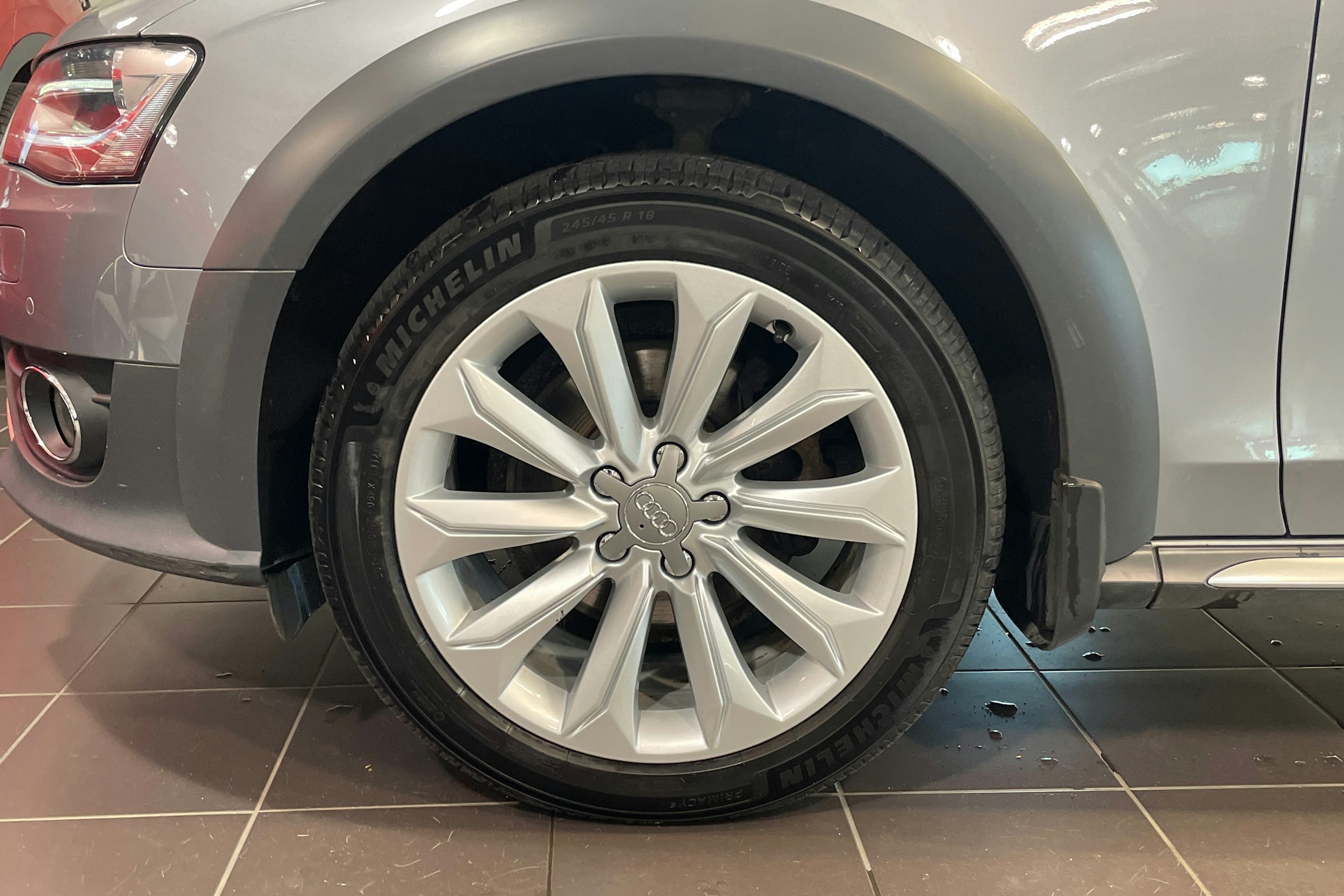 harmaa Audi A4 allroad quattro 2015 kuva 11.