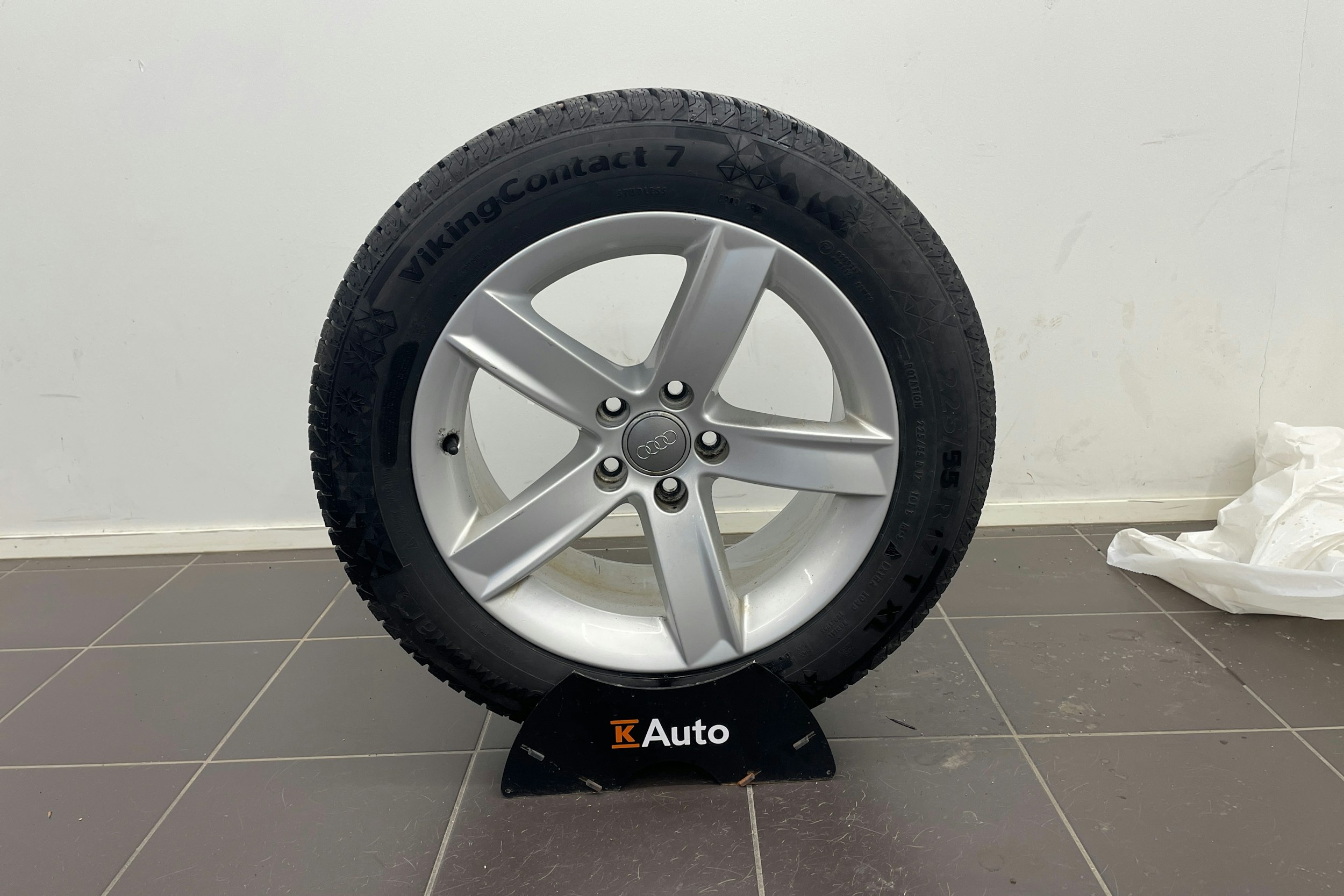 harmaa Audi A4 allroad quattro 2015 kuva 13.