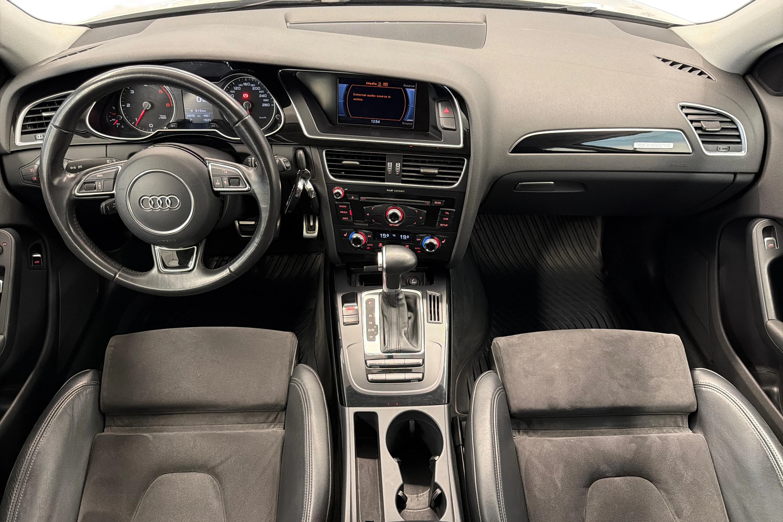 valkoinen Audi A4 allroad quattro 2014 kuva 7.