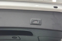 valkoinen Audi A4 allroad quattro 2014 kuva 12.