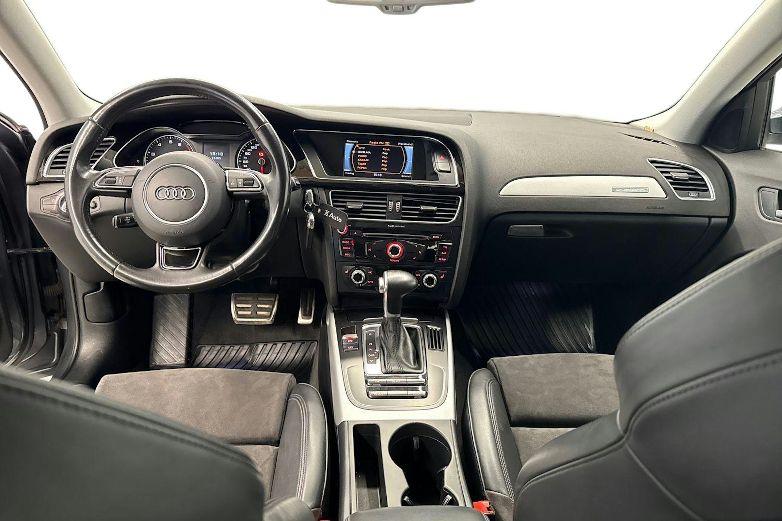 harmaa Audi A4 allroad quattro 2015 kuva 9.