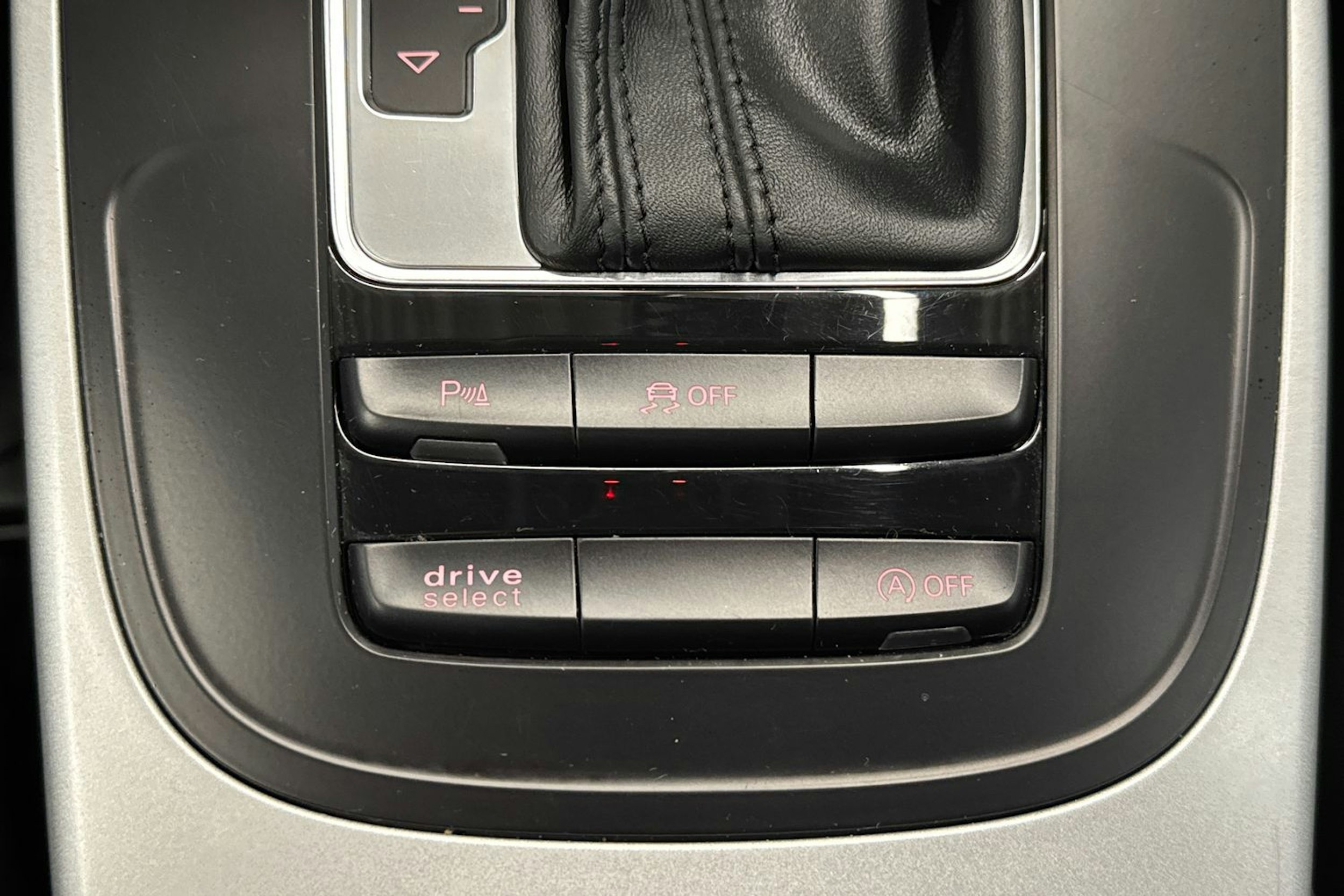 harmaa Audi A4 allroad quattro 2015 kuva 23.