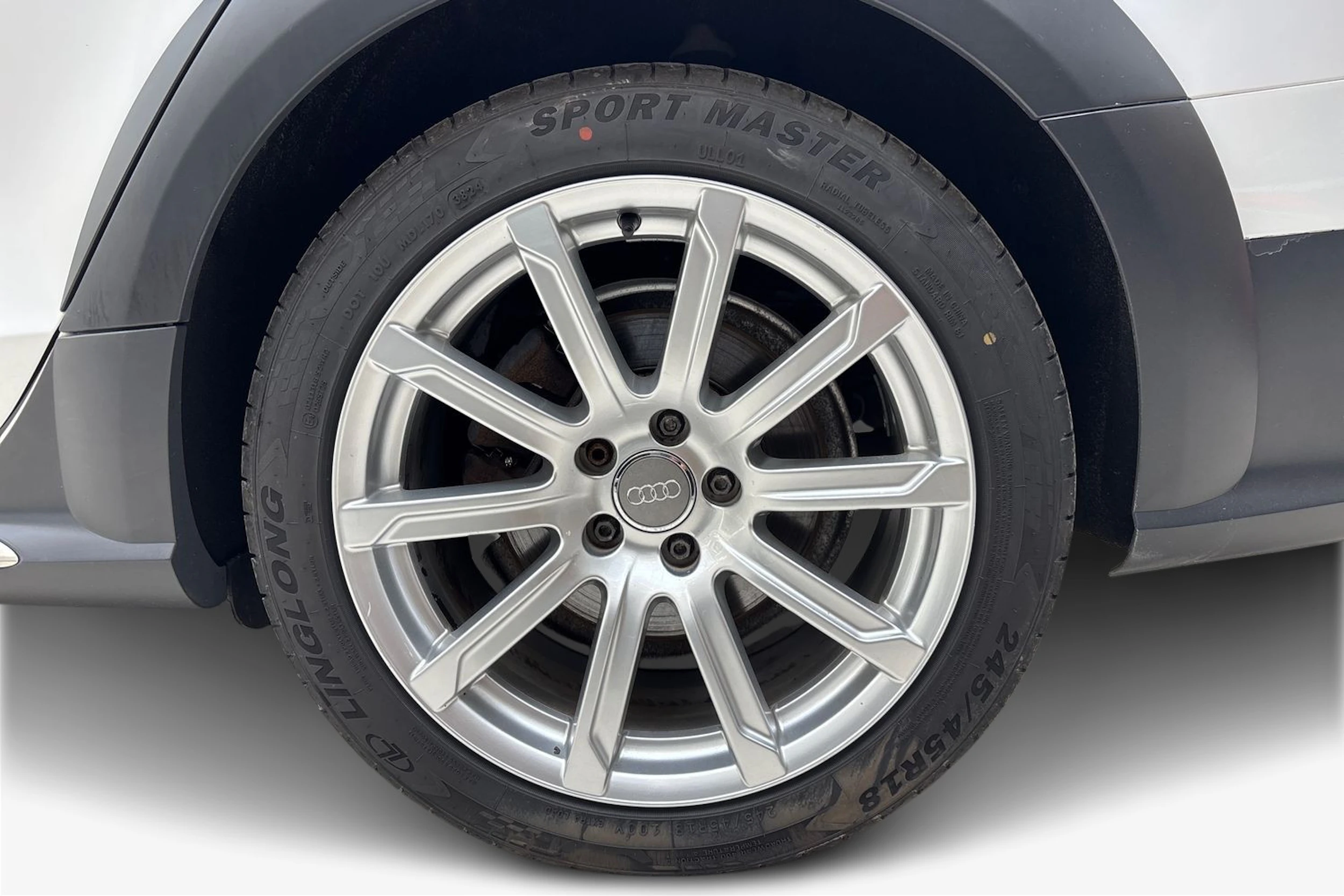 Audi A4 allroad quattro 2016 kuva 9.