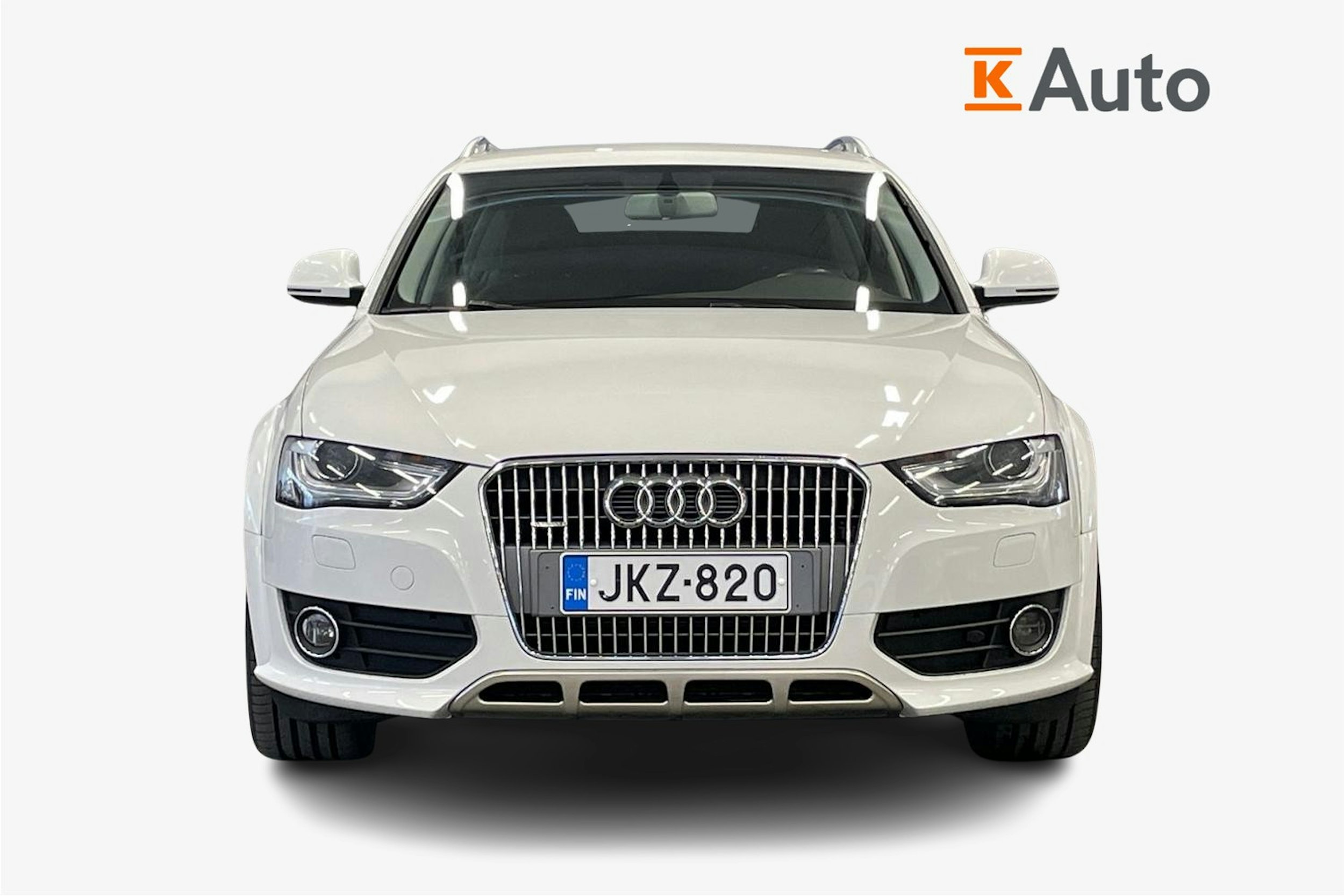 valkoinen Audi A4 allroad quattro 2016 kuva 5.