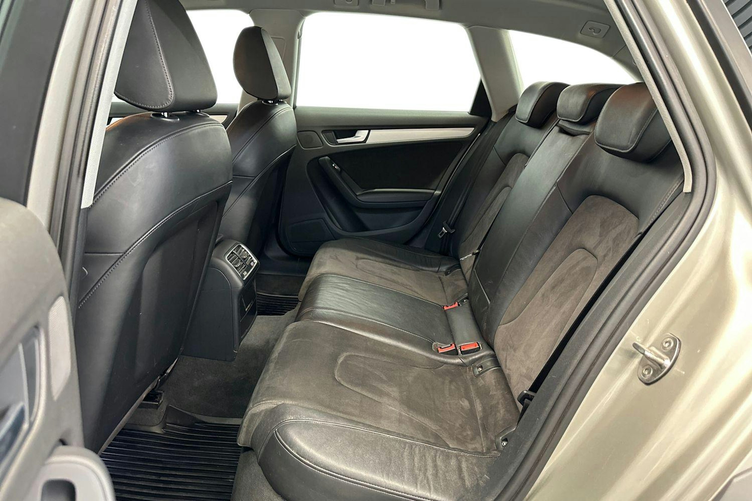 hopea Audi A4 allroad quattro 2016 kuva 10.