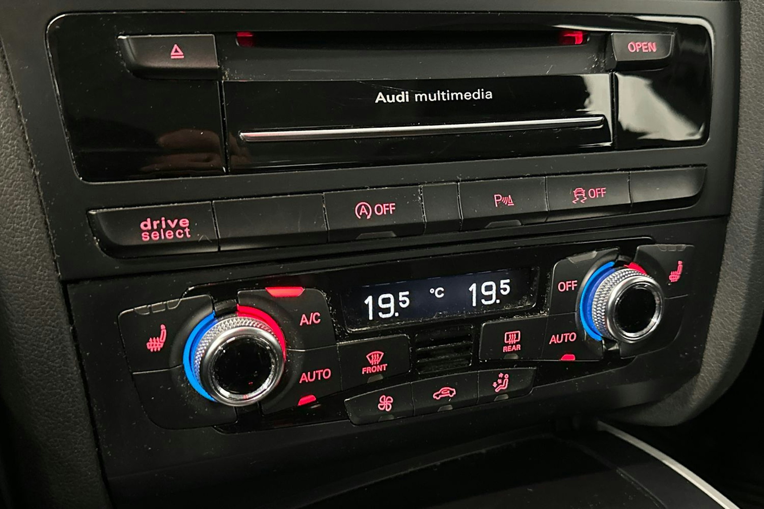 hopea Audi A4 allroad quattro 2016 kuva 25.