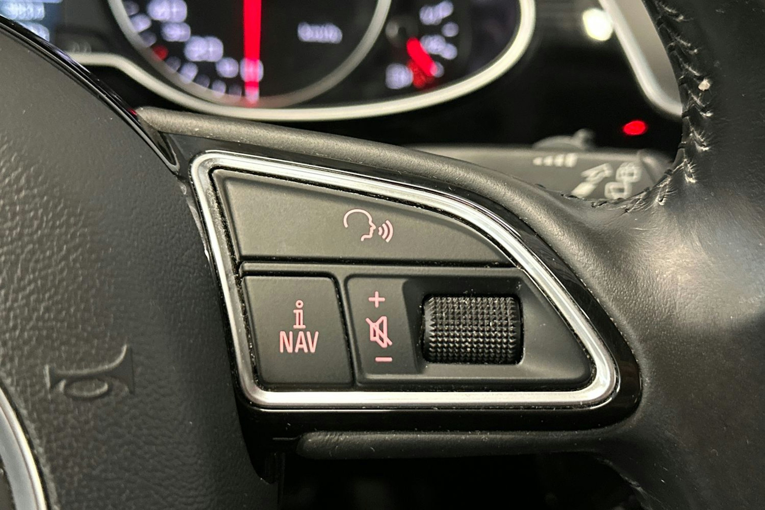 hopea Audi A4 allroad quattro 2016 kuva 28.