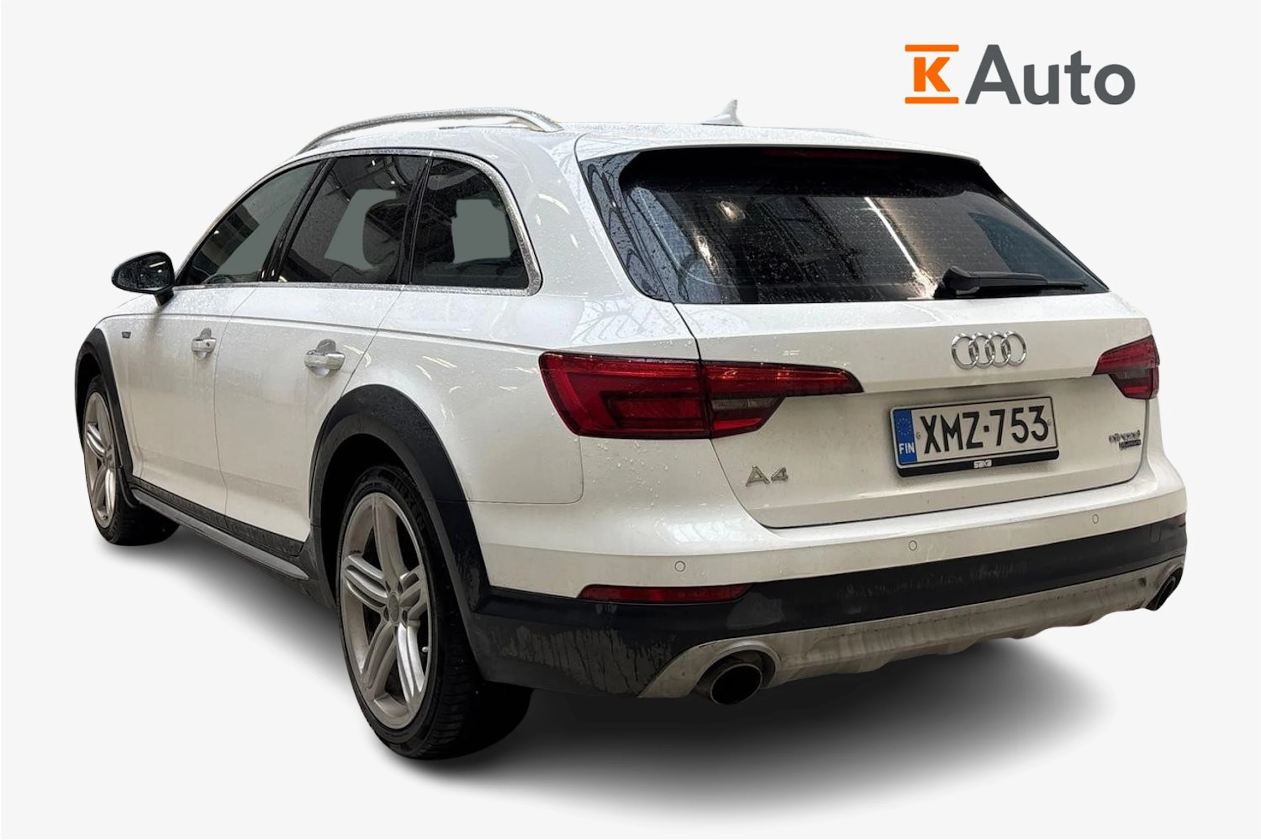 Valkoinen Audi A4 allroad quattro 2016 kuva 2.
